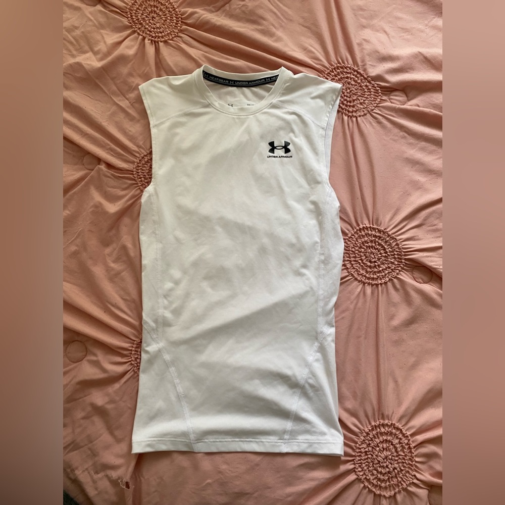 White Under Armor dry fit athletic tank top